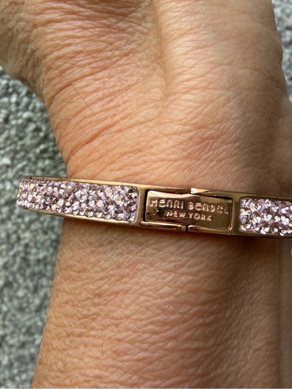 Henri Bendel New York Pink Crystal Pavé Rose Gold Tone Hinged Bangle Bracelet